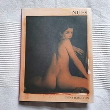 NUES ( WOMAN ) China Hamilton