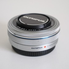 Olympus M.Zuiko 14-42mm 1:3.5-5.6 EZ silber, MFT, Micro Four Thirds