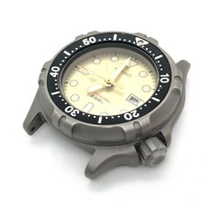 [w2158] SEIKO PROFESSIONAL DIVER 200m 2A22-0310 Titan neue Batterie Quartz EX