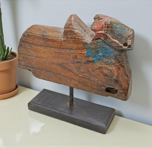 Antike holz kuh figurine - kuh, auf