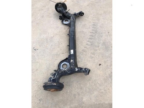 Hinterachse komplett nissan - hinterachse,