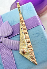 Außergewöhnlicher-Anhänger