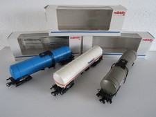 3x Märklin Kesselwagen 4 Achsen: 4752 ARAL, 4754 ESSO u. 48483 Tyczka Gas, OVP.