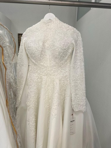 Hochwertiges brautkleid mit - hochwertiges,