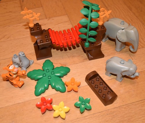 Lego duplo set - zoo, safari