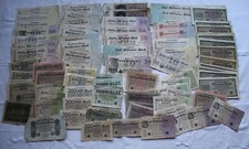 Collection of 100 Banknotes