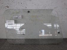 46863 Seitenscheibe mitte