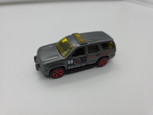 Hot wheels chevy - chevy, tahoe