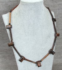 (E07)  Modeschmuck Kette /