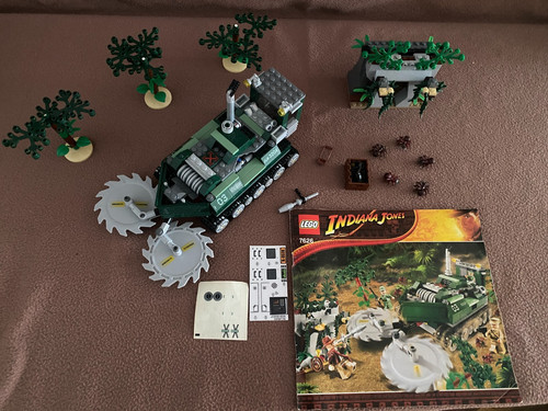 Lego indiana jones - indiana,