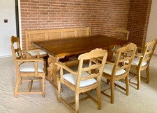 Sitzgruppe - 1 Tisch