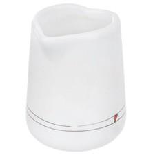 Weißes Keramik-Milchkännchen