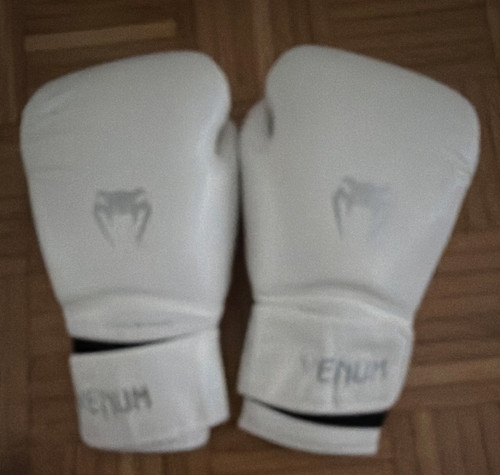 Venum boxhandschuhe modell - venum,