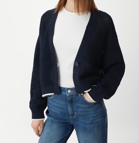Comma casual identity - comma,