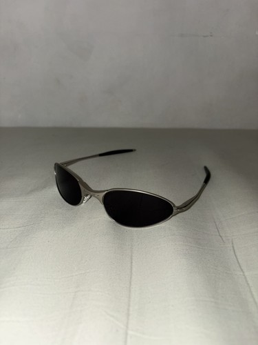 Oakley wire 0 - oakley, titanium