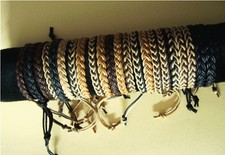 LEDERARMBAND GEFLOCHTEN