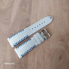 Uhrenarmband aus weißem