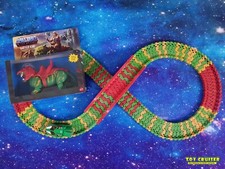 Carrera STRAX® Bahn Set inkl. Masters of the Universe™ BATTLE CAT™ mit Auto