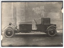 Fotografie Feuerwehr-Auto mit Pumpen-Nebenantrieb & Ventil für Feuerwehrschlauc 