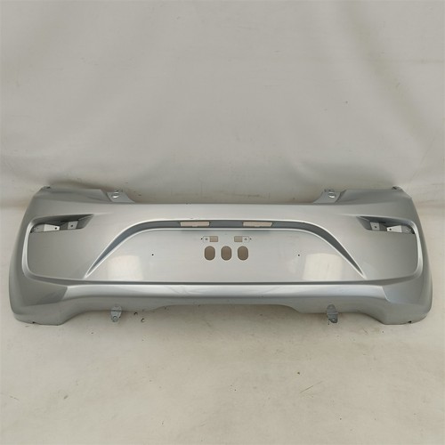Mitsubishi space star - space,