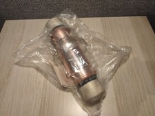 100 pF 45 kV 25 A 30 MHz