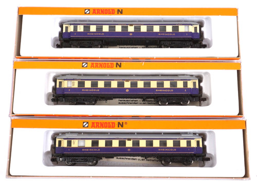 Arnold 3313 personenwagen - 3x,