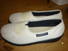 Aerosoft Slipper Gr. 39 wenig getragen