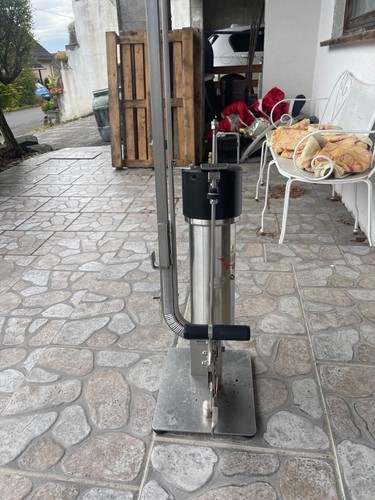 Wurst clipper mit - mit, druckluft