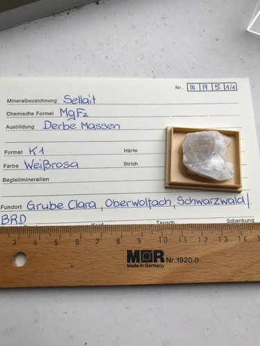 Mineralien besonderheit - mm,