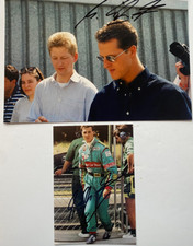 Michael Schumacher  - Formel 1 - 2 original Autogramm - 18 x 13 und 30 x 20  cm