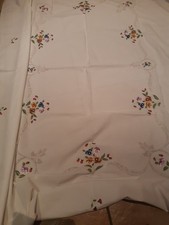 Tischdecke Baumwolle Stickerei Stiefmütterchen