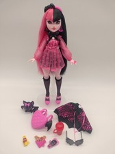 Monster High Signature