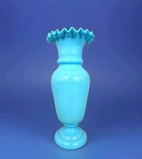 L0649 Hellblaue Pressglas