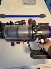 Dyson V11 Absolute