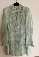 MADELEINE Kostüm Bouclé mit