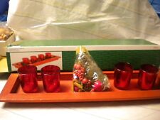 Adventskranz Gesteck Tablett mit 4 Teelicht Gläser Rot + Deko Mix neuwertig OVP