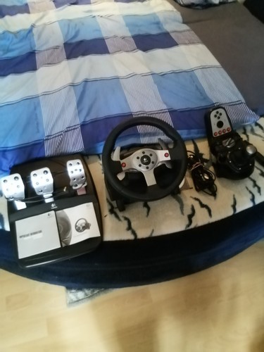 Logitech g25 racig wheel - logitech,