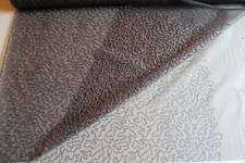 bestickter Tüllstoff mit