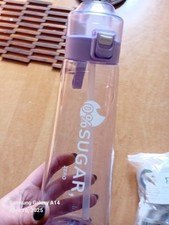 Wasserflasche mit Frucht 650ml - Auslaufsicher Inklusive 7 x Frucht 