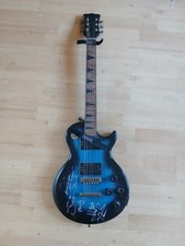Warlock E-Guitar Signed By