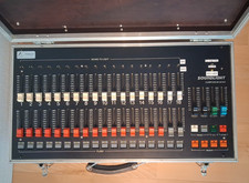 SOUNDLIGHT Compudesk 8418A