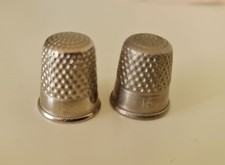 2x Metall Fingerhut 16