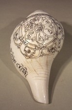 Schneckenhorn Sankha Nepal, Tibet, Muschelhorn mit Gravur, Schnecke Muschel Horn