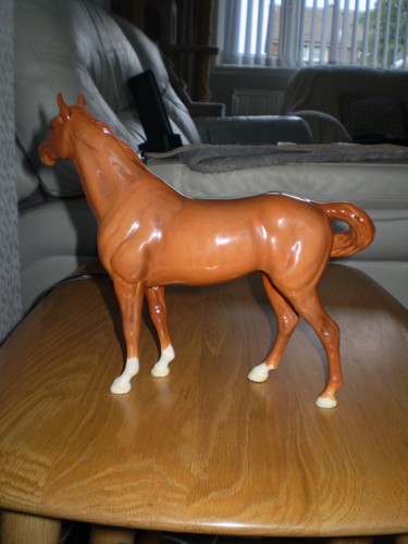 Beswick swish tail horse model - tail,