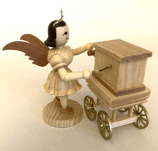 Blank Faltenrockengel Natur mit Drehorgel EK 069 echt Erzgebirge Grünhainichen