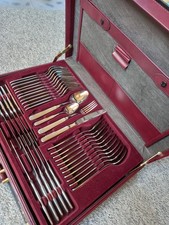 Besteckkasten für 12 Pers