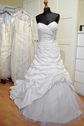 Brautkleid weiss silber - brautkleid,