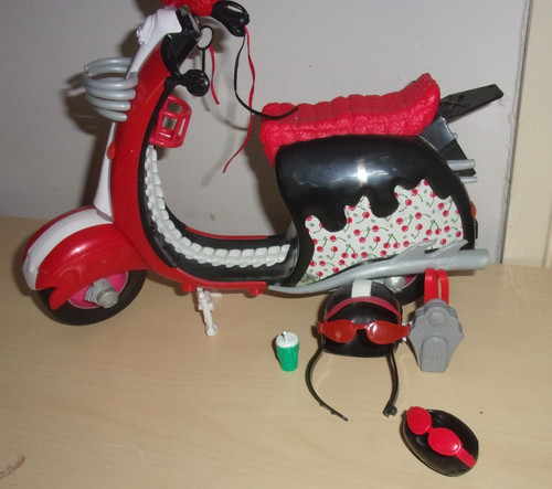 Monster high puppe - high,