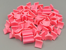 Parker - Risiko ( 1975 ) Ersatzteile:Konvolut aus Spielsteinen der Farbe ROSA