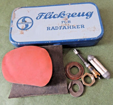 Historische Flickzeugdose